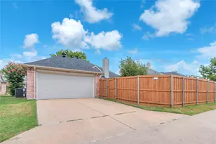 10809 River Oaks Dr, Frisco, TX 75035 - Photo 34