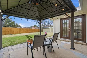 4946 Briar Oaks Ln, Grand Prairie, TX 75052 - Photo 26