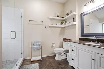 4946 Briar Oaks Lane, Grand Prairie, TX 75052 - Photo 16