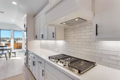 10440 Gray Hills Drive, Benbrook, TX 76126 - Photo 12