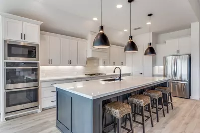 10440 Gray Hills Drive, Benbrook, TX 76126 - Photo 10