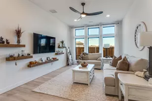 10440 Gray Hls Dr, Benbrook, TX 76126 - Photo 16