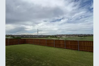 10440 Gray Hills Drive, Fort Worth, TX 76126 - Photo 34