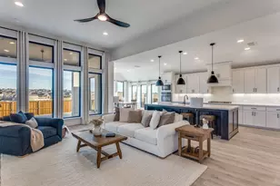 10440 Gray Hls Dr, Benbrook, TX 76126 - Photo 6