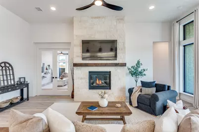 10440 Gray Hills Drive, Benbrook, TX 76126 - Photo 8