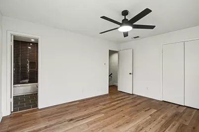 2103 Mistletoe Avenue, Fort Worth, TX 76110 - Photo 6
