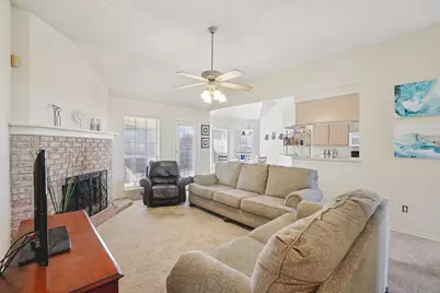 1427 Shadow Run, Weatherford, TX 76086 - Photo 4