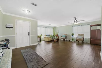 921 Valleybrook Drive, Lewisville, TX 75067 - Photo 8