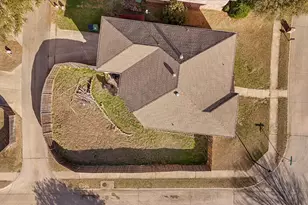 921 Valleybrook Dr, Lewisville, TX 75067 - Photo 30