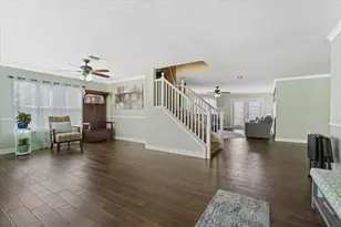 921 Valleybrook Dr, Lewisville, TX 75067 - Photo 10