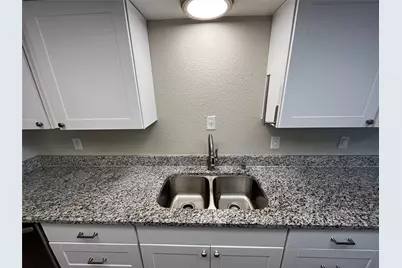 2101 Plymouth Rock Drive, Richardson, TX 75081 - Photo 10