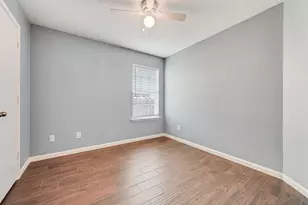 2528 Big Spring Dr, Fort Worth, TX 76120 - Photo 14