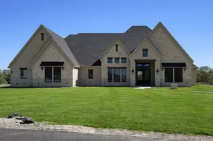1017 Old Oaks Ct, Weatherford, TX 76087 - Photo 1