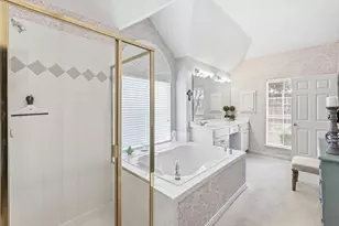 8440 Parkdale Dr, North Richland Hills, TX 76182 - Photo 26