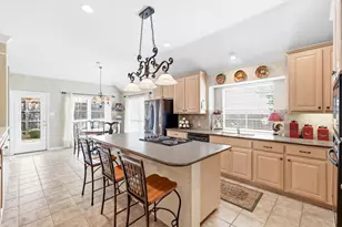 8440 Parkdale Dr, North Richland Hills, TX 76182 - Photo 10