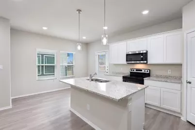 3501 E Renfro Street #605, Burleson, TX 76028 - Photo 10