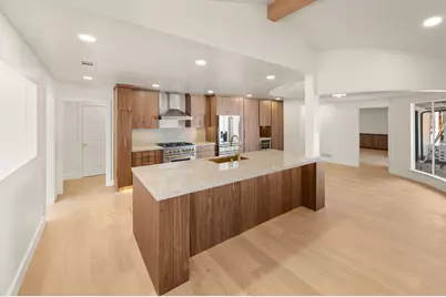 3945 Shady Hill Drive, Dallas, TX 75229 - Photo 12