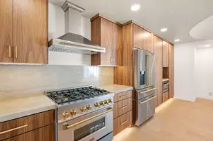 3945 Shady Hill Dr, Dallas, TX 75229 - Photo 14