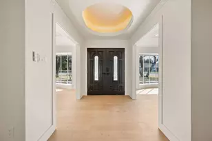 3945 Shady Hill Dr, Dallas, TX 75229 - Photo 4