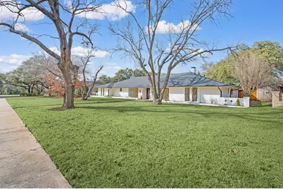 3945 Shady Hill Drive, Dallas, TX 75229 - Photo 2