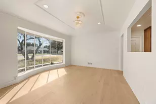 3945 Shady Hill Dr, Dallas, TX 75229 - Photo 6