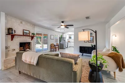 1906 Woodoak Drive, Irving, TX 75060 - Photo 10