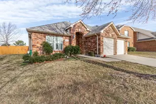 9421 Links Fairway Dr, Rowlett, TX 75089 - Photo 4