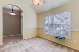 9421 Links Fairway Dr, Rowlett, TX 75089 - Photo 4