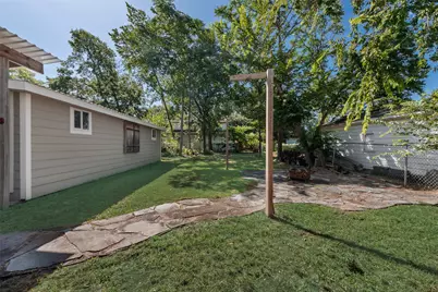 523 Houston Street, Cedar Hill, TX 75104 - Photo 20
