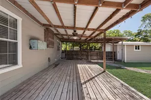 523 Houston St, Cedar Hill, TX 75104 - Photo 22