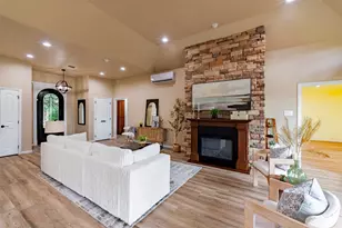 2325 River Rd, Granbury, TX 76048 - Photo 12