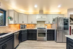 2325 River Rd, Granbury, TX 76048 - Photo 4