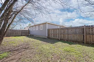 1802 N Wilhite St, Cleburne, TX 76031 - Photo 26