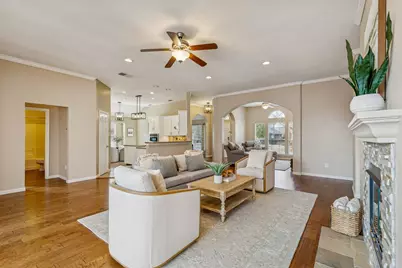 12113 Rushing Creek Drive, Frisco, TX 75035 - Photo 4