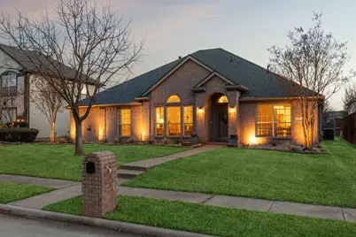 12113 Rushing Creek Drive, Frisco, TX 75035 - Photo 2