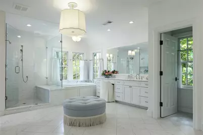 5460 Surrey Circle, Dallas, TX 75209 - Photo 18