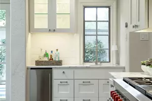 5460 Surrey Cir, Dallas, TX 75209 - Photo 12