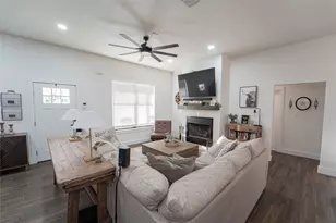 335 Brazos W Dr, Mineral Wells, TX 76067 - Photo 8