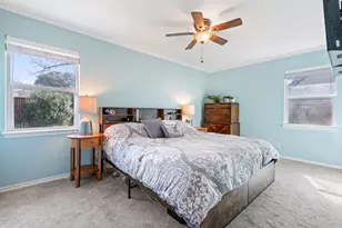 2890 Meadow Port Dr, Dallas, TX 75234 - Photo 8