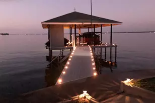 258 Lakeview Dr, Trinidad, TX 75163 - Photo 2