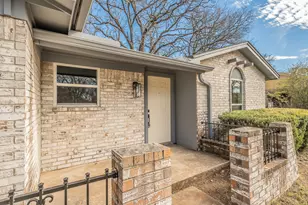 709 Blue Meadow Dr, Azle, TX 76020 - Photo 4