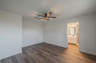 709 Blue Meadow Dr, Azle, TX 76020 - Photo 12