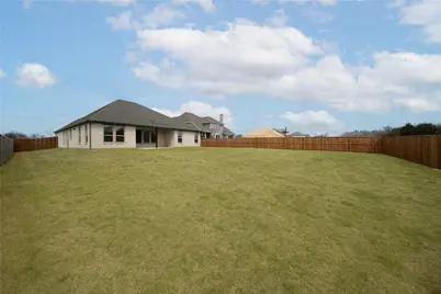 917 Allegro Avenue, Forney, TX 75126 - Photo 2