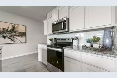 641 Harvey Street, Grandview, TX 76050 - Photo 4