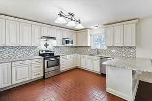 1005 Hopkins Dr, Denton, TX 76205 - Photo 10