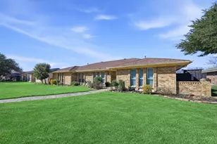 2305 Claridge Cir, Plano, TX 75075 - Photo 2