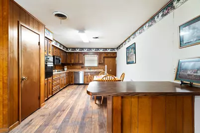 410 S Bois Darc Street, Blossom, TX 75416 - Photo 2