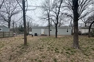 114 Plantation Dr, Mabank, TX 75156 - Photo 8