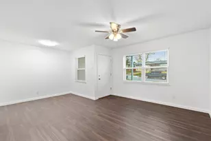 2516 Albemarle Dr, Dallas, TX 75234 - Photo 2