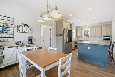 100 Hidden Oaks Drive, Waco, TX 76705 - Photo 12